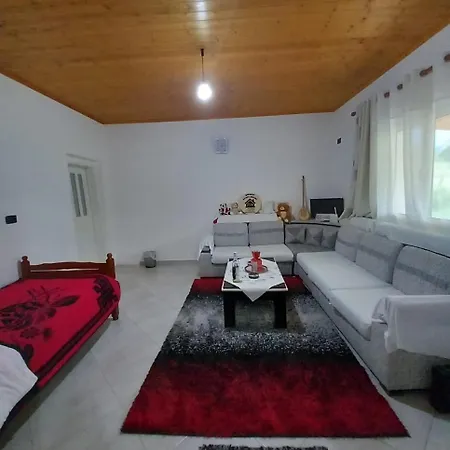 Shpija E Amel منزل ريفي Ferr-Shkopet