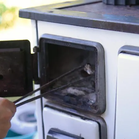 منزل ريفي Shpija E Amel